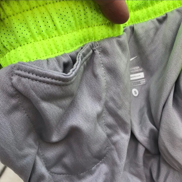 Nike Women Running Shorts. - Picture 6 of 8